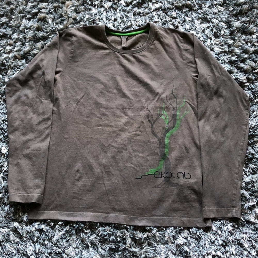 Helly Hansen ~ Long Sleeve Tee ~ Women’s Size XL